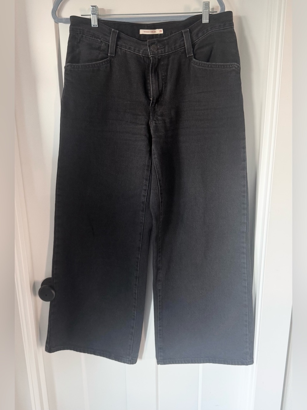 Levi's Black Relaxed Wide-Leg Jeans